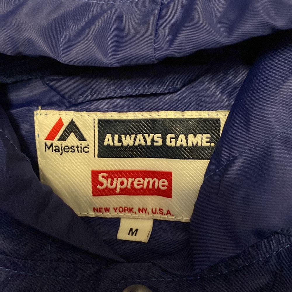 New York Yankees Supreme Rain Coat - Picture 6 of 6